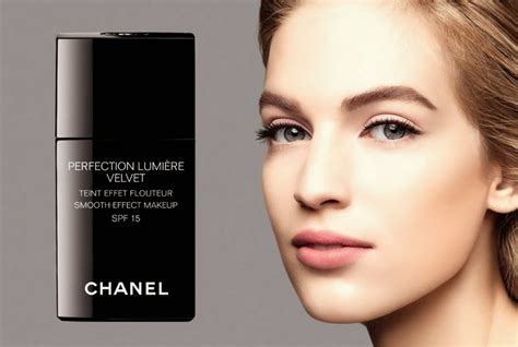 base chanel perfection lumière comprar|Chanel perfection lumiere velvet makeup.